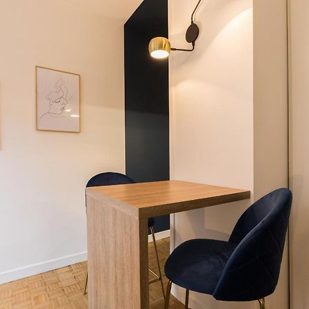 Appartamento Dify Charme - Bord Du Rhone Lione Esterno foto